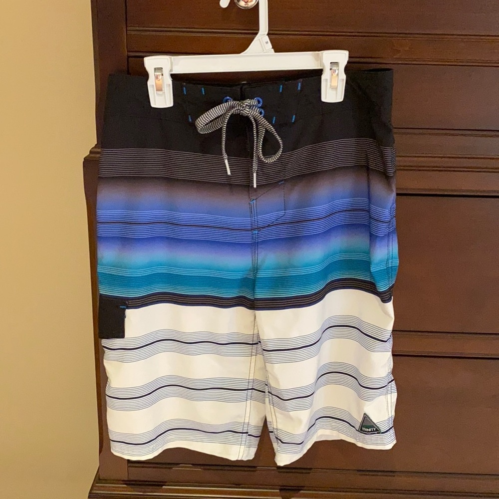 Trinity board shorts size 28 unlined